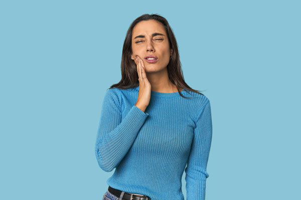 How A Dentist Can Repair A Broken Tooth And Restore Your Smile