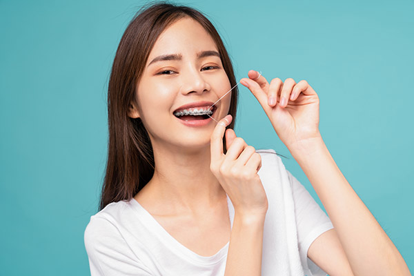 Your Dental Practice Explains the Correct Way to Floss from New York Dental Office in New York, NY