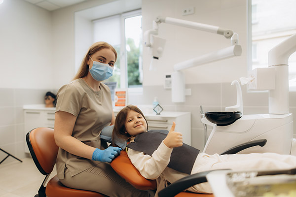 What To Expect When Visiting A Dental Office For The First Time