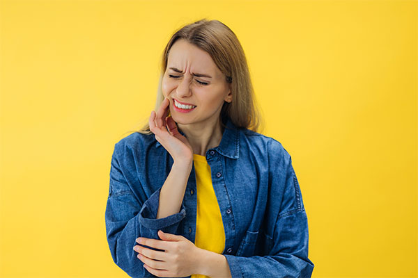 What A General Dentist Does For A Toothache