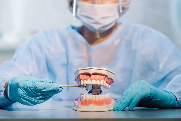 What Are The Warning Signs Of Periodontal Disease?